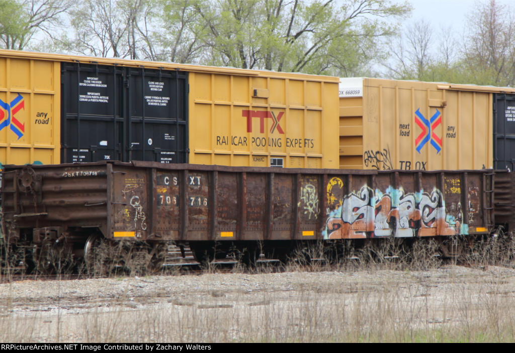 CSX 706716